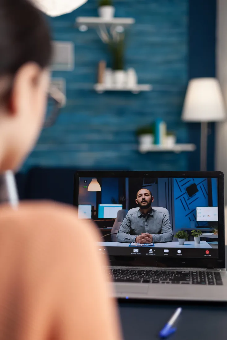 Speaker appearing in an online video